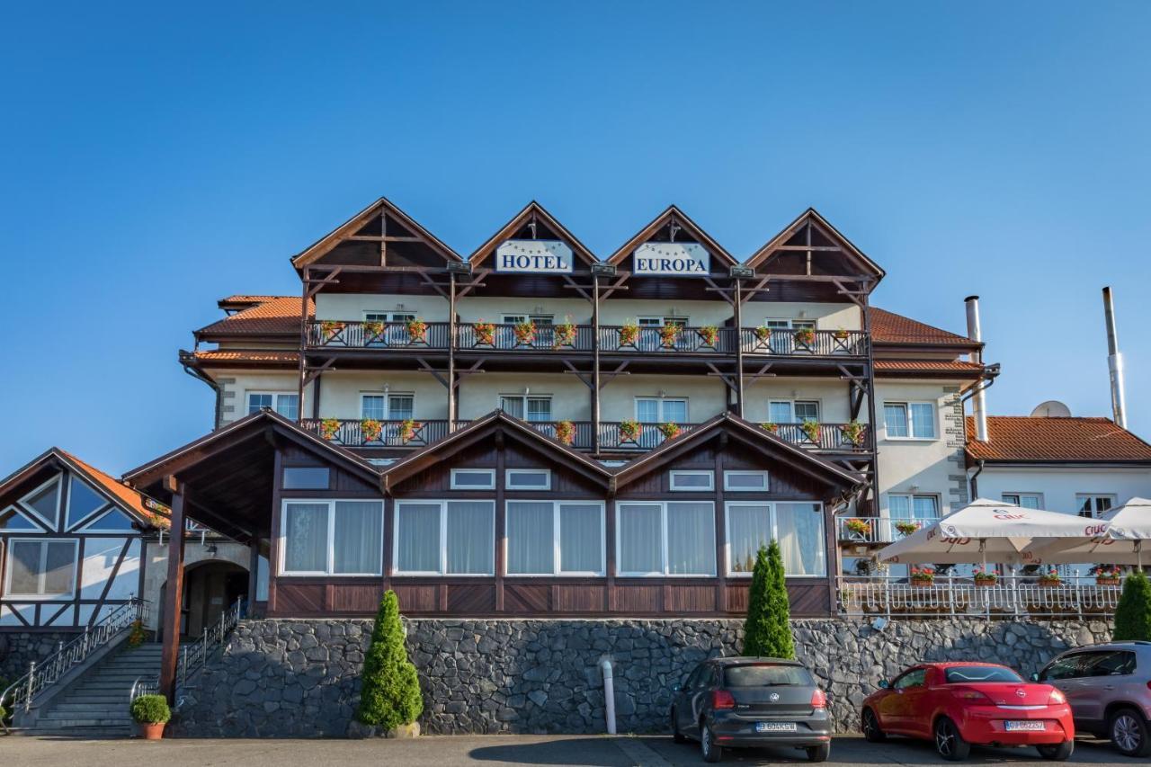 Hotel Europa Kokeltal Albeşti 外观 照片